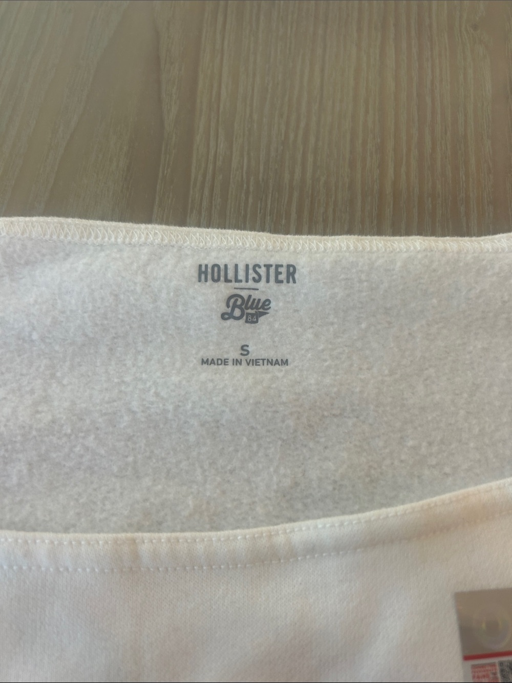White off the shoulder Indiana University Sweatshirt - Picture 3 of 6